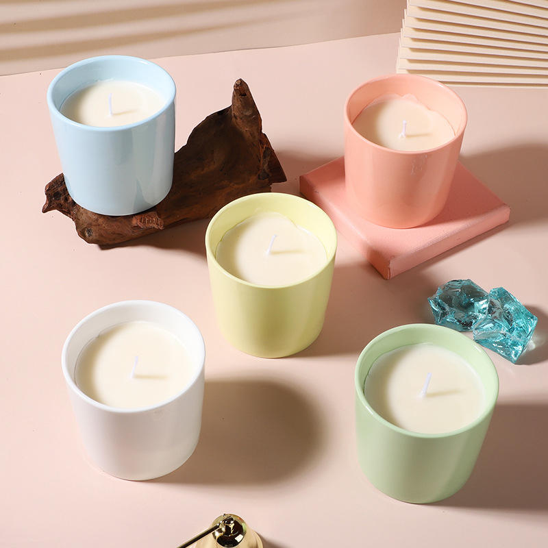 Luxury Design Customized Private Label Gift Set Home Decoration Fragrance Soy Wax Candles Ceramic Jar