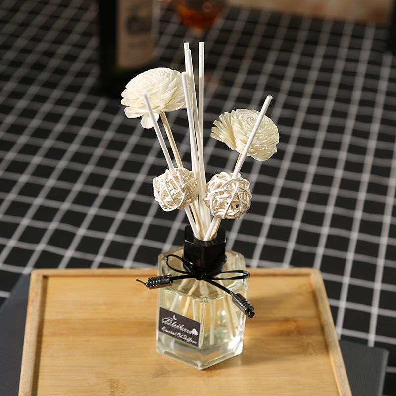 AIKUN New Design Gift Car Perfume Without Fire Cane Elegant Aromatherapy Set Air Freshener Manufacturer Custom