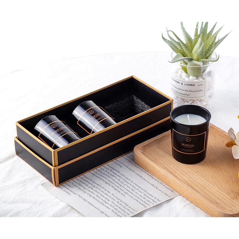 AIKUN Winter Decor Natural Soybean Wax Manufacturers Black Glass Fragrance Candle Luxury 3 in 1 Scented Candle With Gift Box Set
