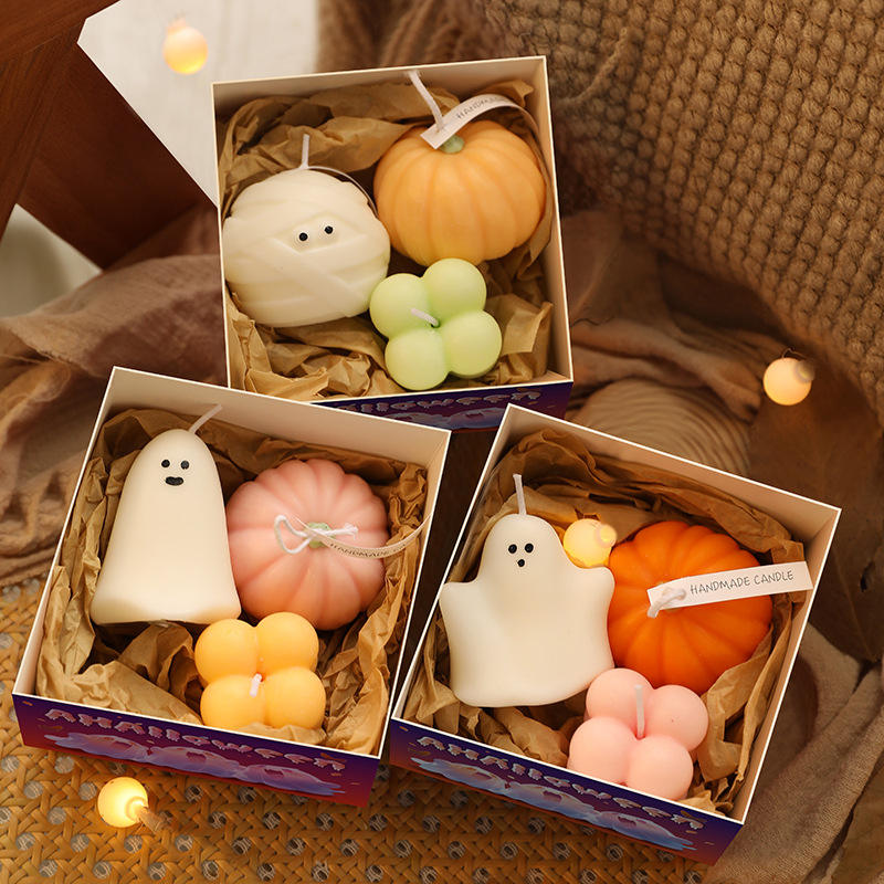 Halloween Ghost Gift Box Aromatherapy Soy Wax Candle for Home Decor Birthday Celebrations Small Ornaments for Spooky Atmosphere
