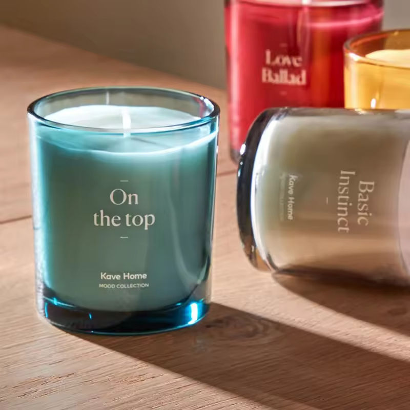 AIKUN Hot Selling Long Lasting Fragrance Glass Candle Jar Wholesale Private Scented Candles with Wooden Cover and Label