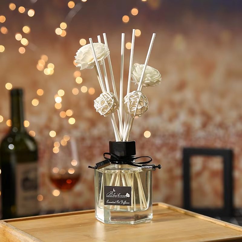 AIKUN New Design Gift Car Perfume Without Fire Cane Elegant Aromatherapy Set Air Freshener Manufacturer Custom
