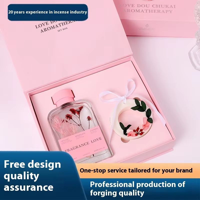 AIKUN Fireless Indoor Atmosphere Fragrance Gift Box Set Scented Essential Oil Candle Glass Bottle for Birthday Home Decor