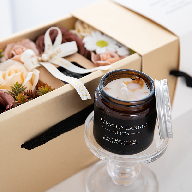 Exquisite Artificial Rose Packaging Box Aromatic Candles Black Glass Jars Scented Candles for Prize Gift