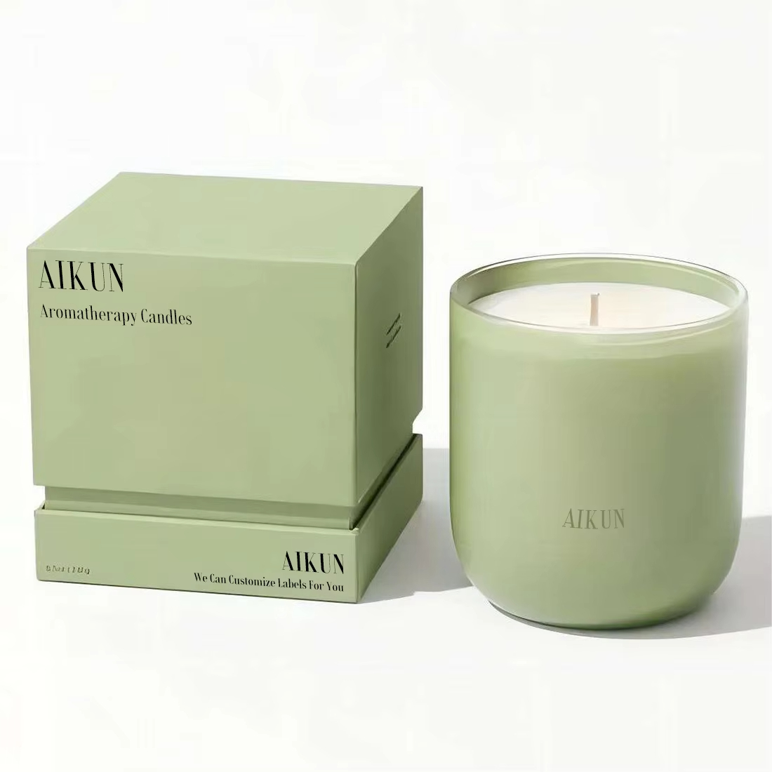AIKUN Customized Box Design Large Strong Scented Oil Candle Home Decoration Custom Soy Wax Glass Jar Scented Candle