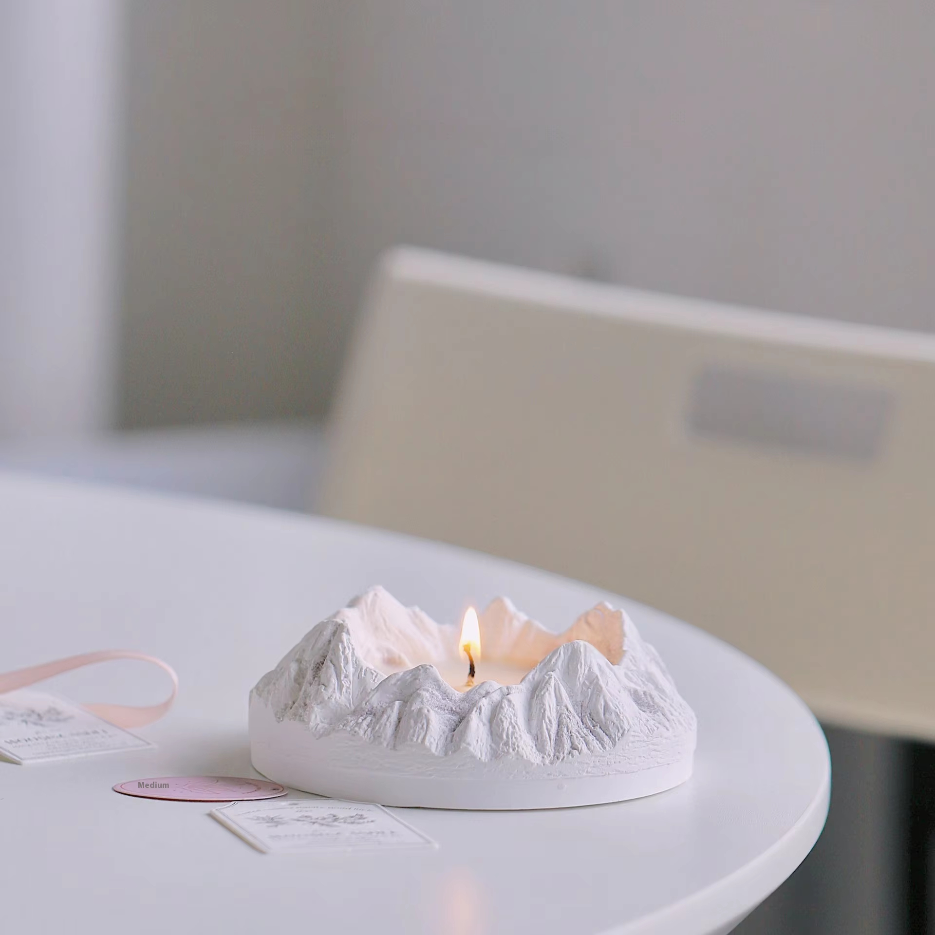 Factory Customization Snow Mountain Atmosphere Soy Wax Bedroom Home Durable Superior Quality Scented Candles