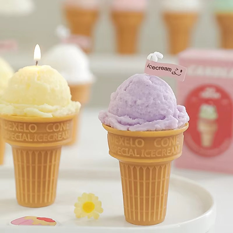 AIKUN Hot Selling Ins Handmade Ice Cream Cone Scented Candles Funny Food Aromatherapy Candle With Box for Gifts