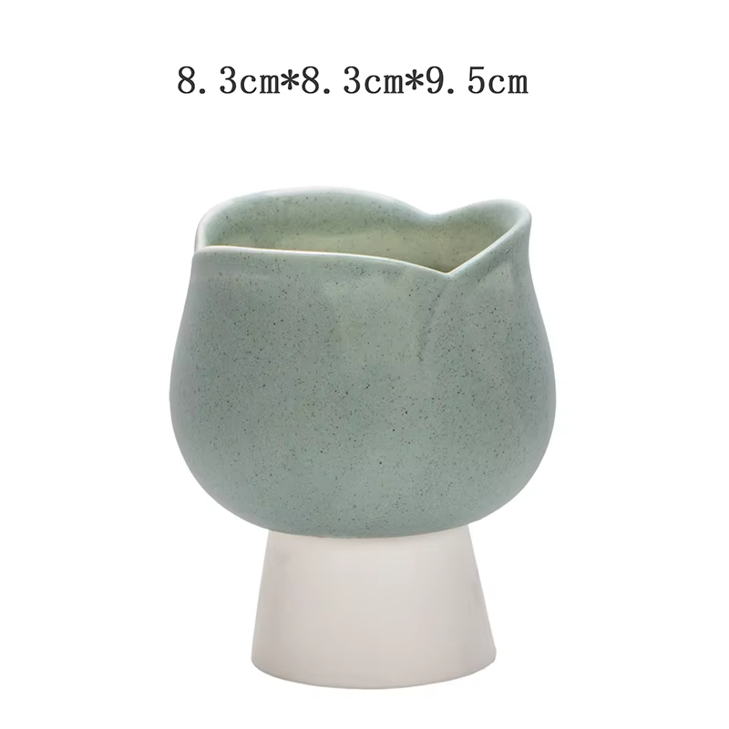 AIKUN Wholesale Aromatherapy Porcelain Jars Unique Shape Candle Vessels Scented Soy Wax Candle for Decor