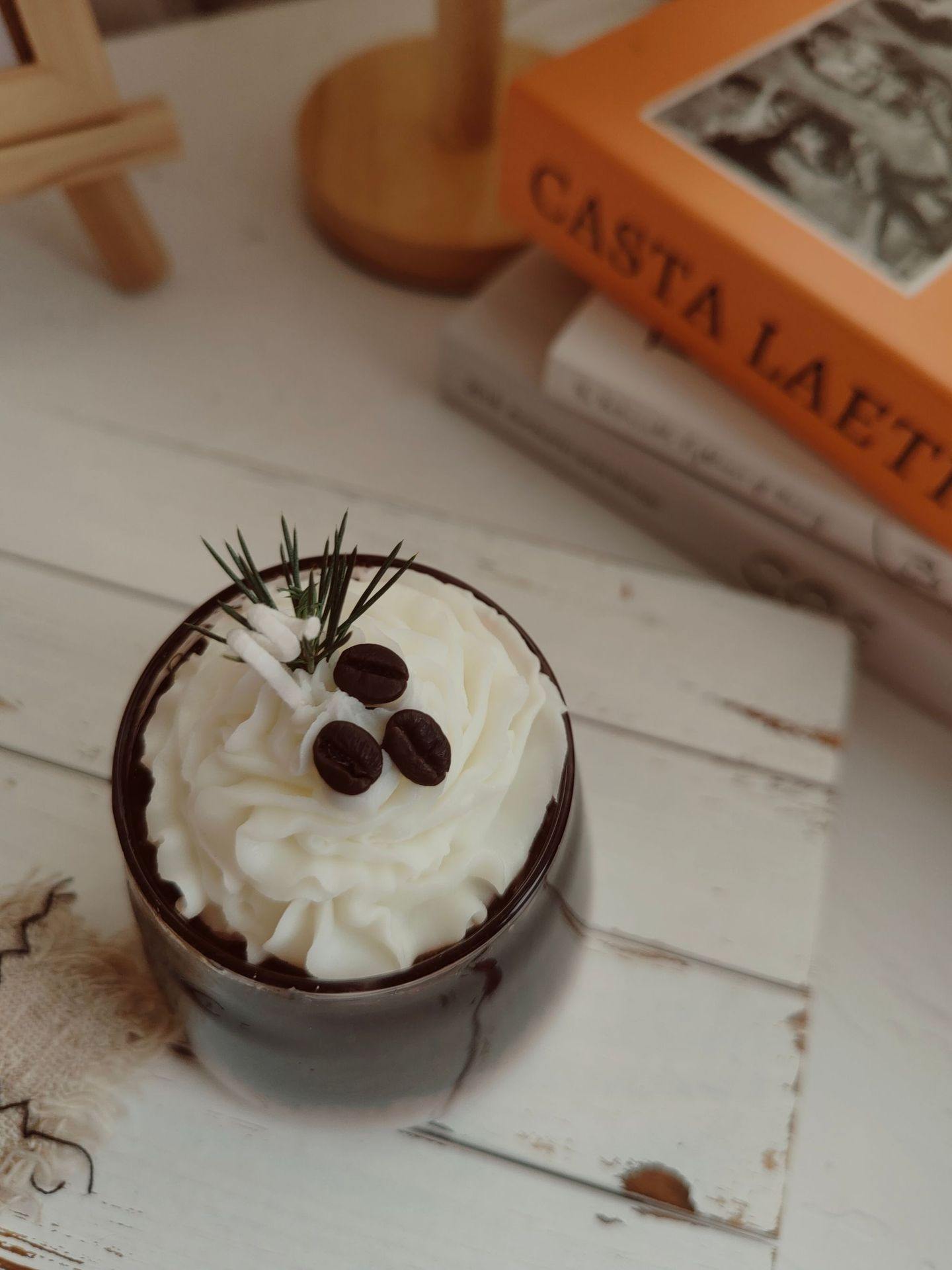 Internet Celebrity Milk Covered Coffee Iced American Black Coffee With Souvenir Glass Cup Jelly Scented Candles