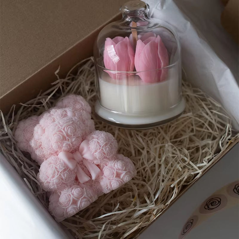 AIKUN Customizable Label Luxury Soy Wax Strong Scented Aromatherapy Candle for Home Office Christmas Anniversary Decor