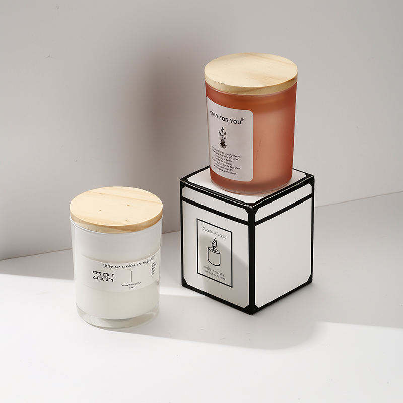 AIKUN Romantic Home Decor Soy Wax Scented Candles Customizable Fragrance Labels White Glass Christmas Thanksgiving Easter