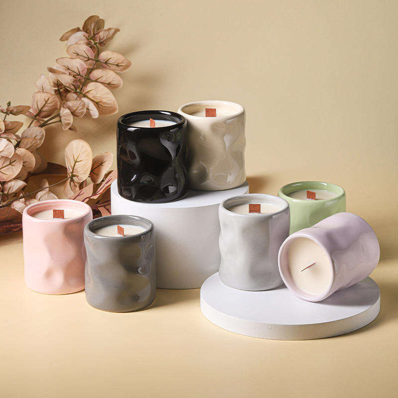 AIKUN Luxurious and Uniquely Shaped Ceramic Candles With Colorful Cream Style Aromatherapy Treatment Aroma Soy Wax Ceramic Jar