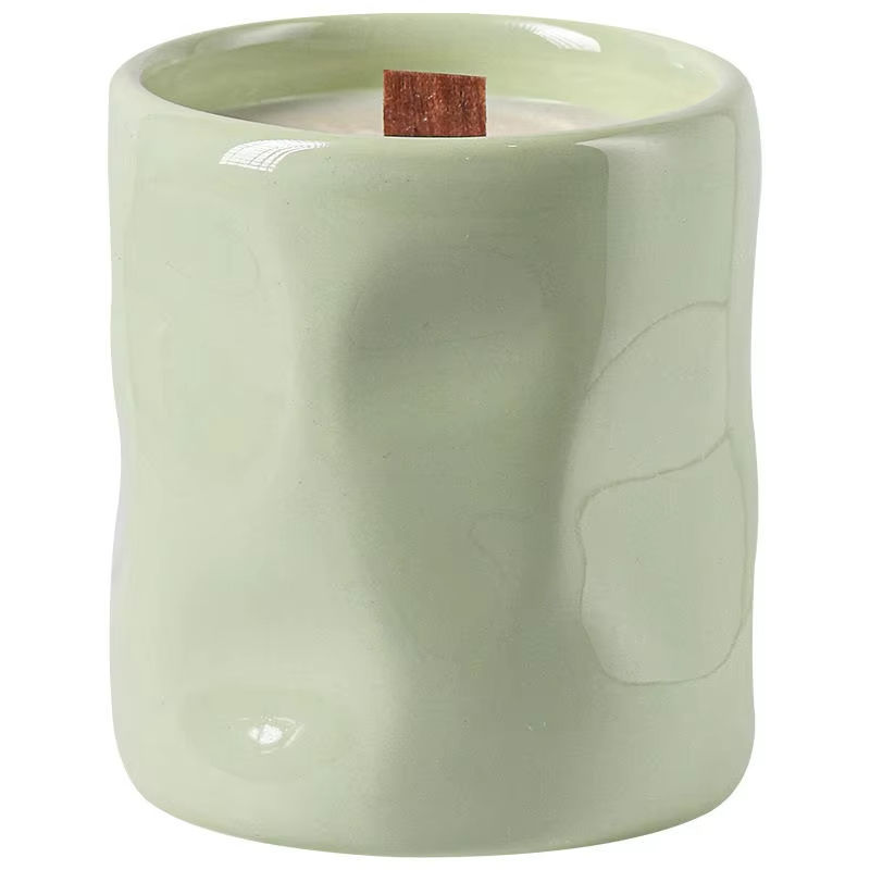 AIKUN Luxurious and Uniquely Shaped Ceramic Candles With Colorful Cream Style Aromatherapy Treatment Aroma Soy Wax Ceramic Jar