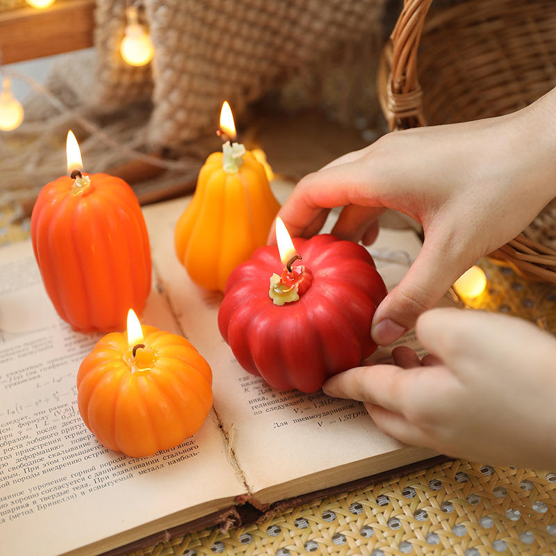 Wholesale Halloween Pumpkin Aromatherapy Candle Creative Fragrance Soy Wax Ornaments Handmade Advanced Atmosphere Spa