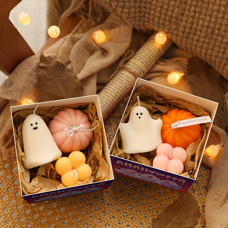 Halloween Ghost Gift Box Aromatherapy Soy Wax Candle for Home Decor Birthday Celebrations Small Ornaments for Spooky Atmosphere
