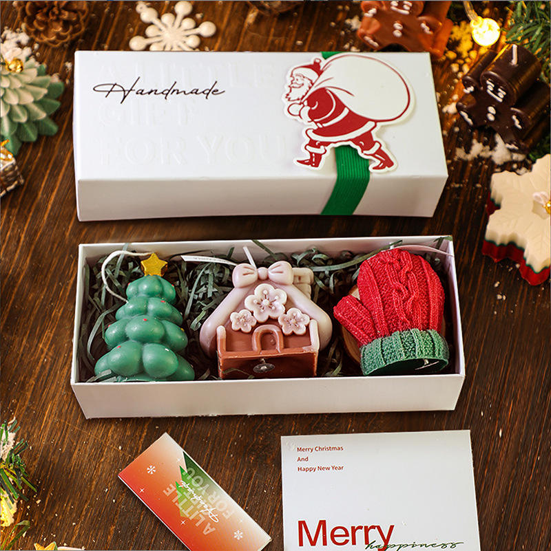 Wholesale Creative Handmade Christmas Tree and Deer Shaped Christmas Aromatherapy Candle Gift Box for Festivals Gift Giving