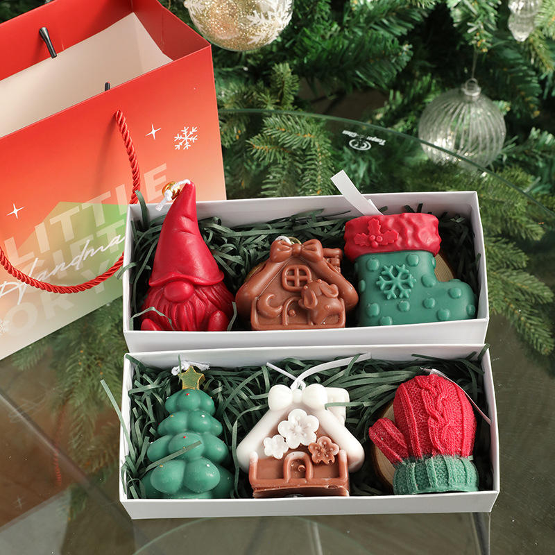 Wholesale Creative Handmade Christmas Tree and Deer Shaped Christmas Aromatherapy Candle Gift Box for Festivals Gift Giving