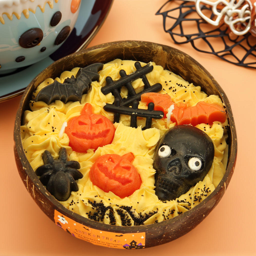 AIKUN Factory Customized Halloween Pumpkin Devil Candle Lasting Aroma Atmosphere Candles Scented for Gift Giving