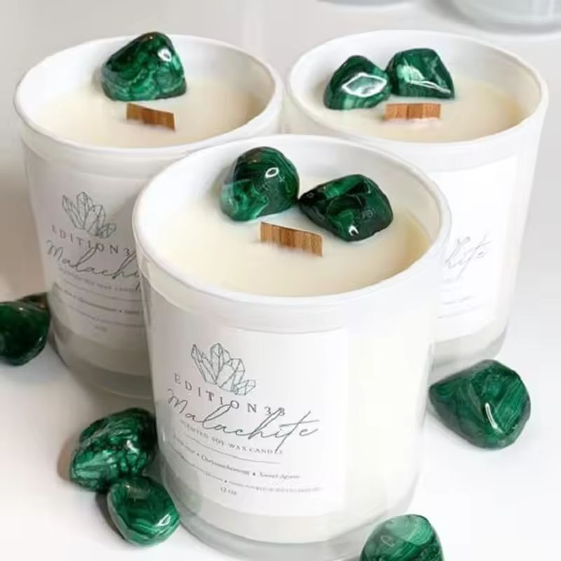 AIKUN 2025 New Design Luxury Scented Candle Glass Jar Natural Soy Wax Scented Candles with Crystal Stone
