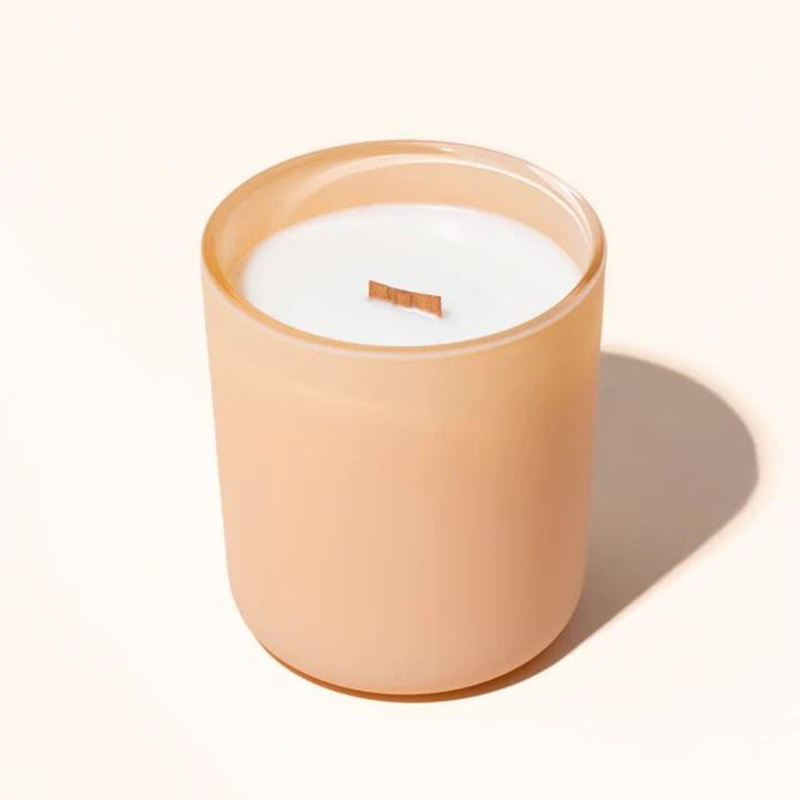 AIKUN Custom Label Sustainable Soy Wax Rich Aromatic Factory Direct Candle for Spa Relaxation Hotel Scented Candle