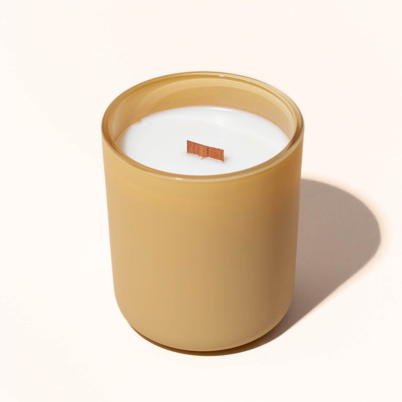 AIKUN Custom Label Sustainable Soy Wax Rich Aromatic Factory Direct Candle for Spa Relaxation Hotel Scented Candle