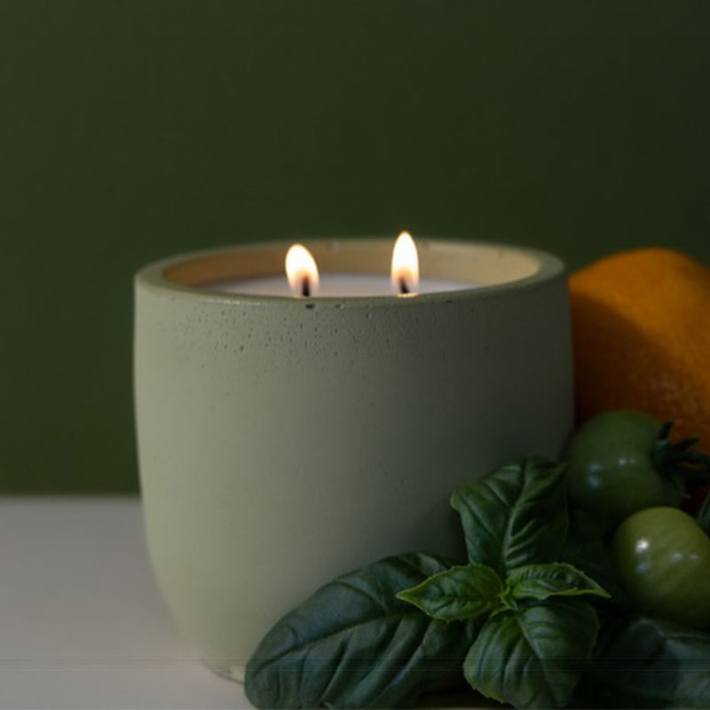 AIKUN Custom Label Luxury Eco Friendly Soy Wax Scented Candle for Home Spa and Gift Candle