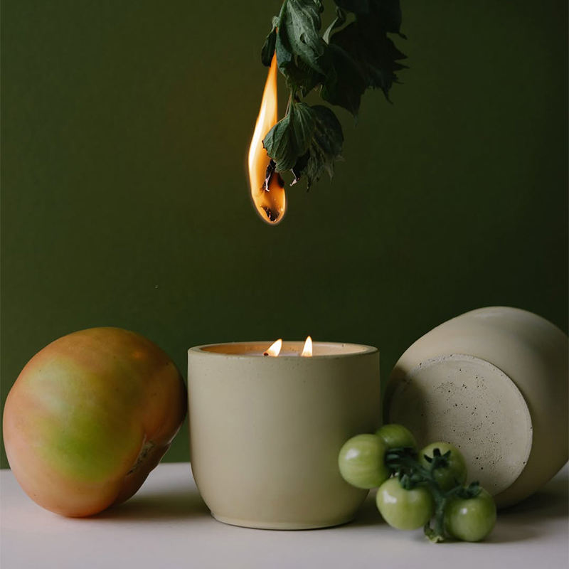 AIKUN Custom Label Luxury Eco Friendly Soy Wax Scented Candle for Home Spa and Gift Candle