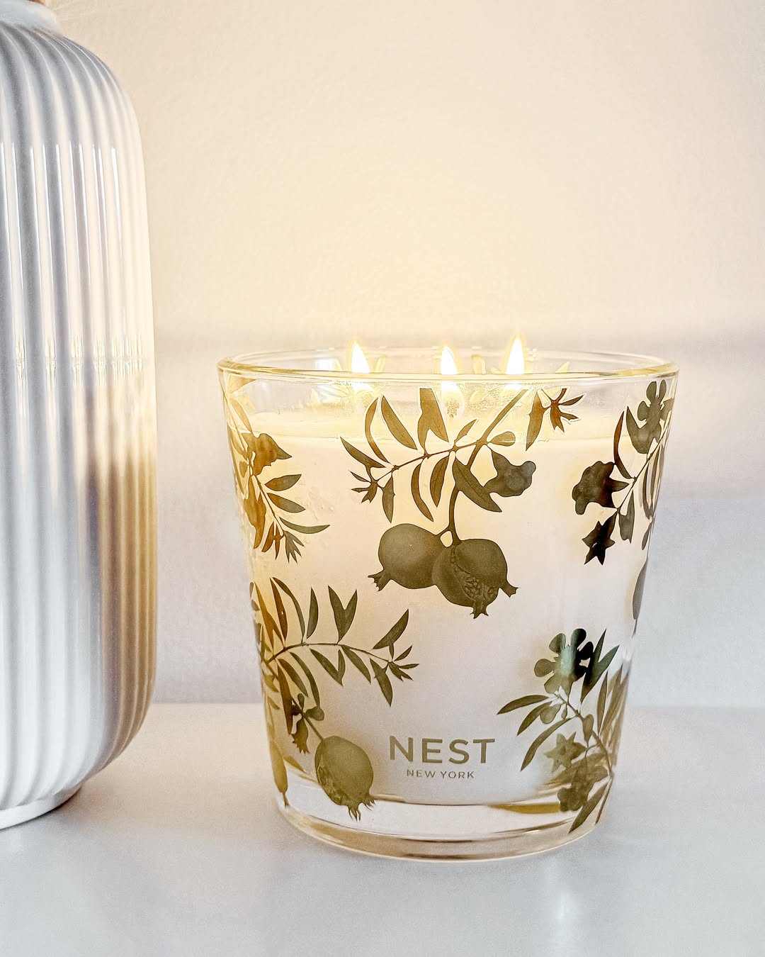 AIKUN Wholesale Custom Logo Soy Wax Candles Scented Luxury Private Label Scented Candle