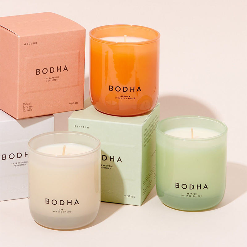 AIKUN Luxury Soy Wax Label Customization and Fragrance Cup Custom Scented Candles Set for Home Decoration and Relaxation