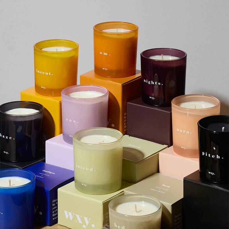 AIKUN Luxury Soy Wax Label Customization and Fragrance Cup Custom Scented Candles Set for Home Decoration and Relaxation