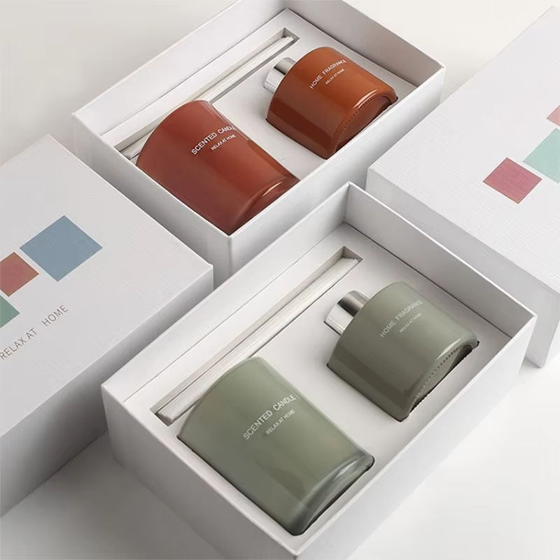 AIKUN Stylish Glass Jar Customized Scent Tag Design Personalized Box Scented Candles Set for Bathroom