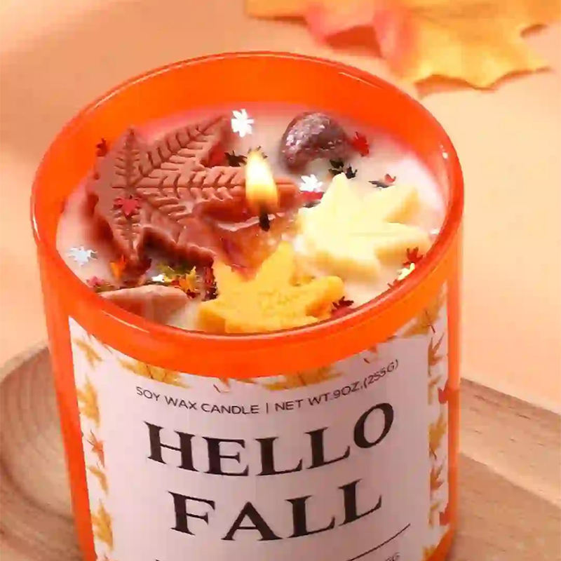 AIKUN Custom Logo Aromatherapy Luxury Soy Wax Candle Colored Glass Jar Scented Candle With Gift Box