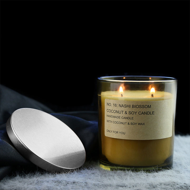 AIKUN Luxury Home Decorative Aromatherapy Candle Personalized Label Amber Glass Jar Scented Soy Wax Candles