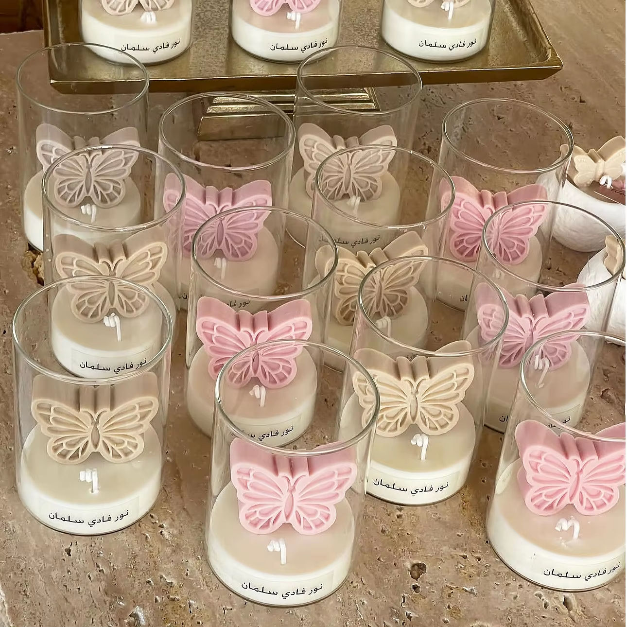 AIKUN Luxury Soy Wax Label Customization Butterfly Creative Scented Candles for Home Decoration Aromatherapy