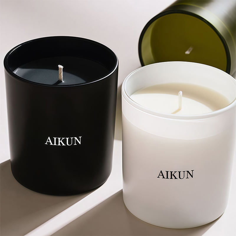 AIKUN Luxury Gift Box Personalization Glass Jar Scented Candle for Holiday Gifts Meditation Space