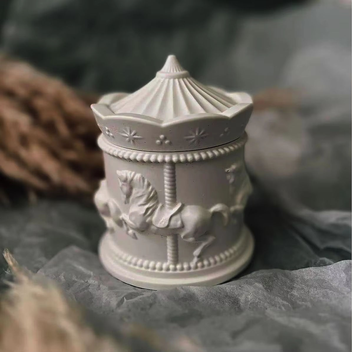 AIKUN Eco Friendly Cup Tailored Gift Packaging Scent Custom Creative Aromatherapy Candle for Home Decor