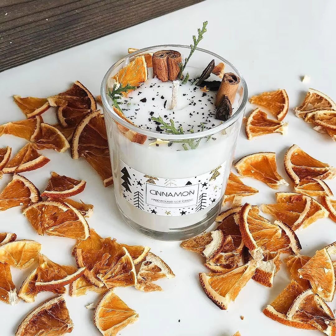 AIKUN Organic Essential Oil Glass Personalized Label Aroma Custom Scented Candle for Hotel Home Decoration