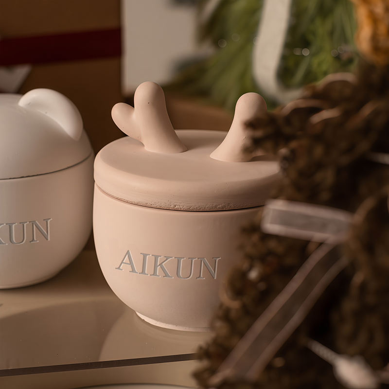 AIKUN Luxury Soy Wax Label Personalization Scented Candles for Home Decoration Wedding Party Spa Relaxation