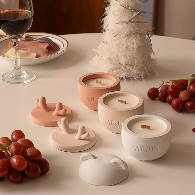 AIKUN Luxury Soy Wax Label Personalization Scented Candles for Home Decoration Wedding Party Spa Relaxation