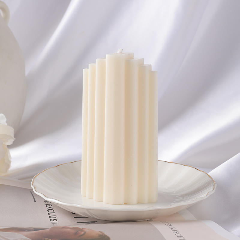 AIKUN Novelty Heteromorphous Conical Shape Aromatherapy Soy Wax Scented Candles for Photo Decorations Party Atmosphere Props